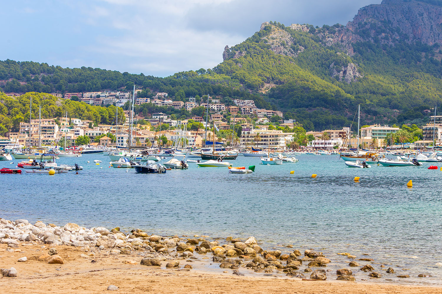 The natural harbour of Port de Sóller